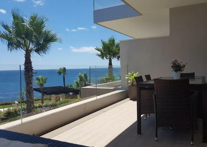 Horizon Beach Apartment *
